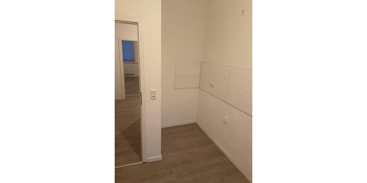 3ZKB Alles NEU Kernsaniert 75m2 Stadt Kassel UNINÄHE 3 zimmer