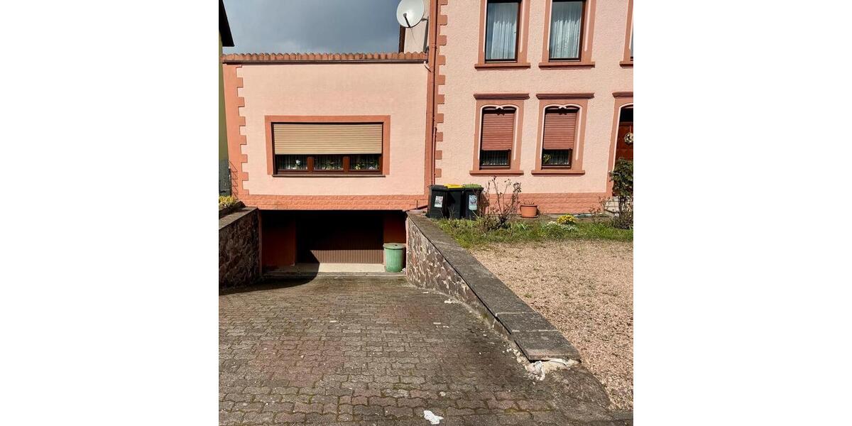 Doppelhaushälfte Nalbach - 9 Zimmer, 172 m&sup2;, 158.000&euro; | Angebot:26729814