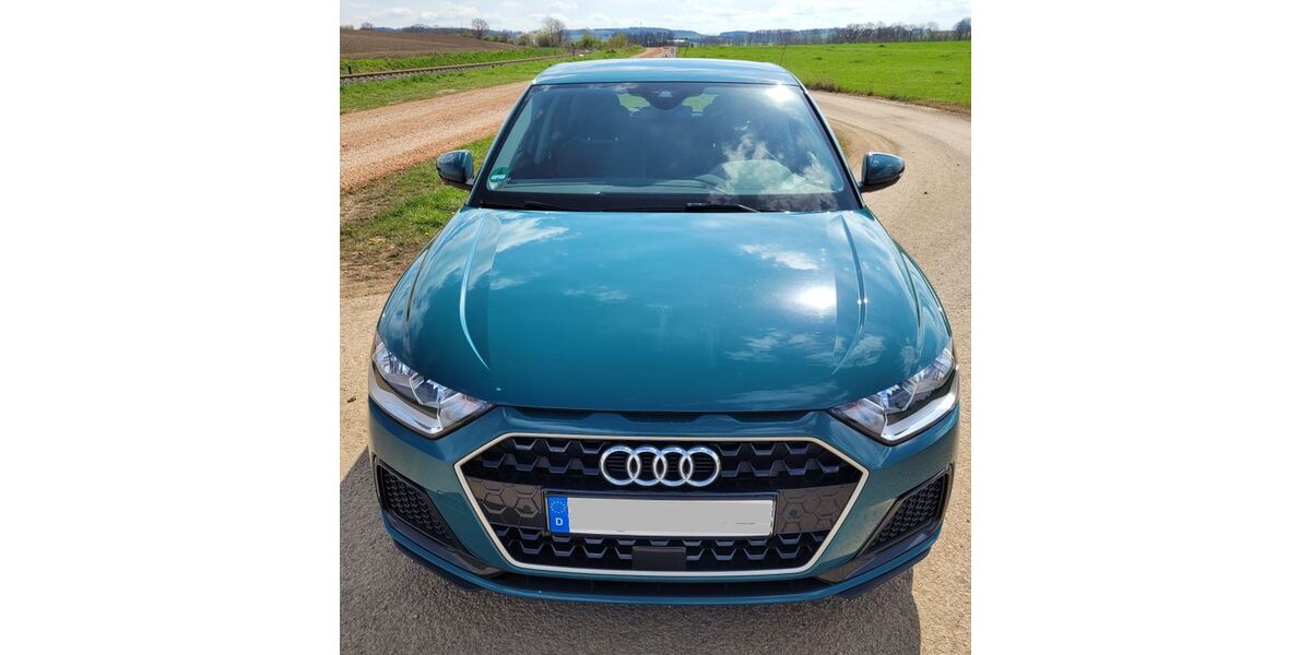 Audi A1 52.500 km 17.000 &euro; Lichtentanne 08115