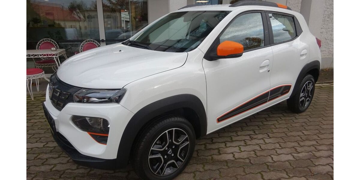 Dacia Spring 25.550 km 9.990 &euro; Dresden 01217