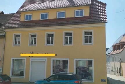 Wohn- und Geschäftshaus