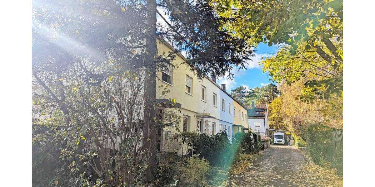 Erfolgreich VERKAUFT: Familienfreundliches Reiheneckhaus in schöner Lage 5 zimmer