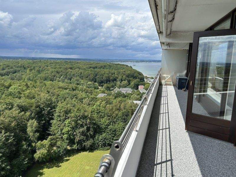 3-Zimmer-Eckappartement mit schönen Seeblick