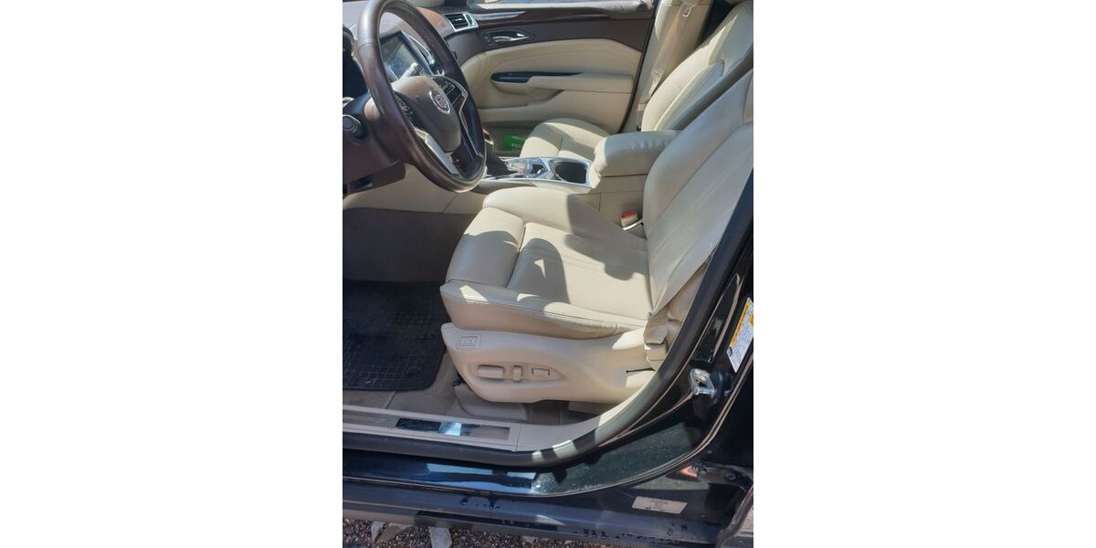 Cadillac SRX 97.213 km 16.900 &euro; Murg 79730