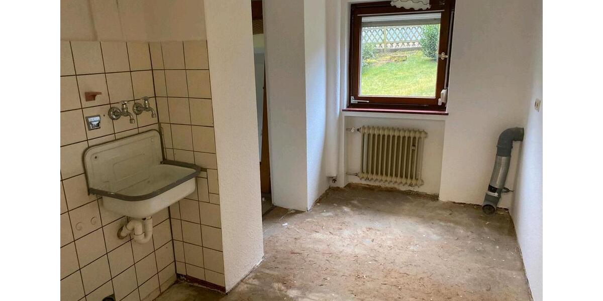 Doppelhaushälfte Werdohl - 7 Zimmer, 190 m&sup2;, 209.000&euro; | Angebot:27156476