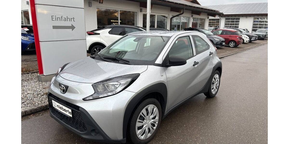 Toyota Aygo (X) 8.500 km 13.990 &euro; Germaringen 87656