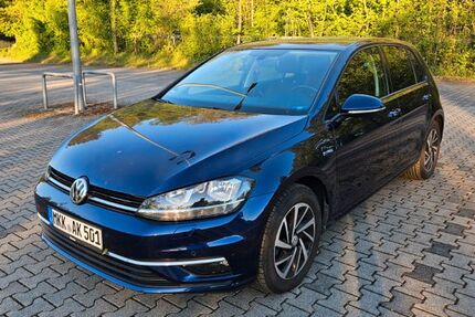VW Golf 69.000 km 13.300 &euro; Biebergemünd 63599