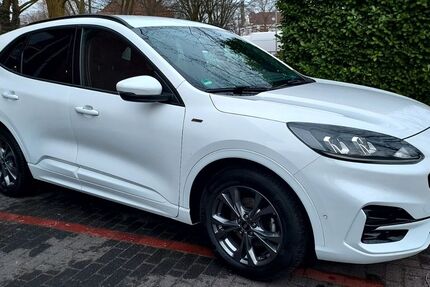 Ford Kuga 66.800 km 17.200 &euro; Bad Bentheim 48455