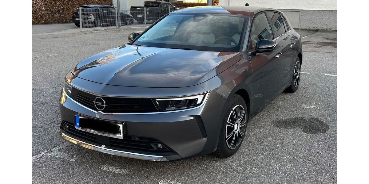 Opel Astra 8.100 km 20.700 &euro; Rosenheim 83024