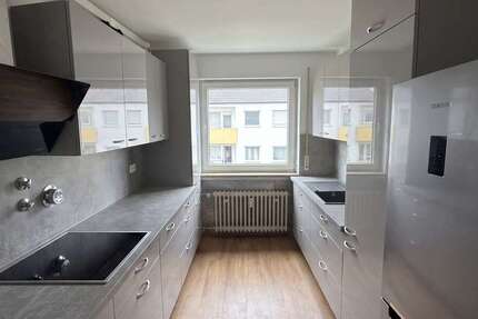 Wohnung Königsbrunn - 3 Zimmer, 82 m&sup2;, 1.250&euro; | Angebot:26759550