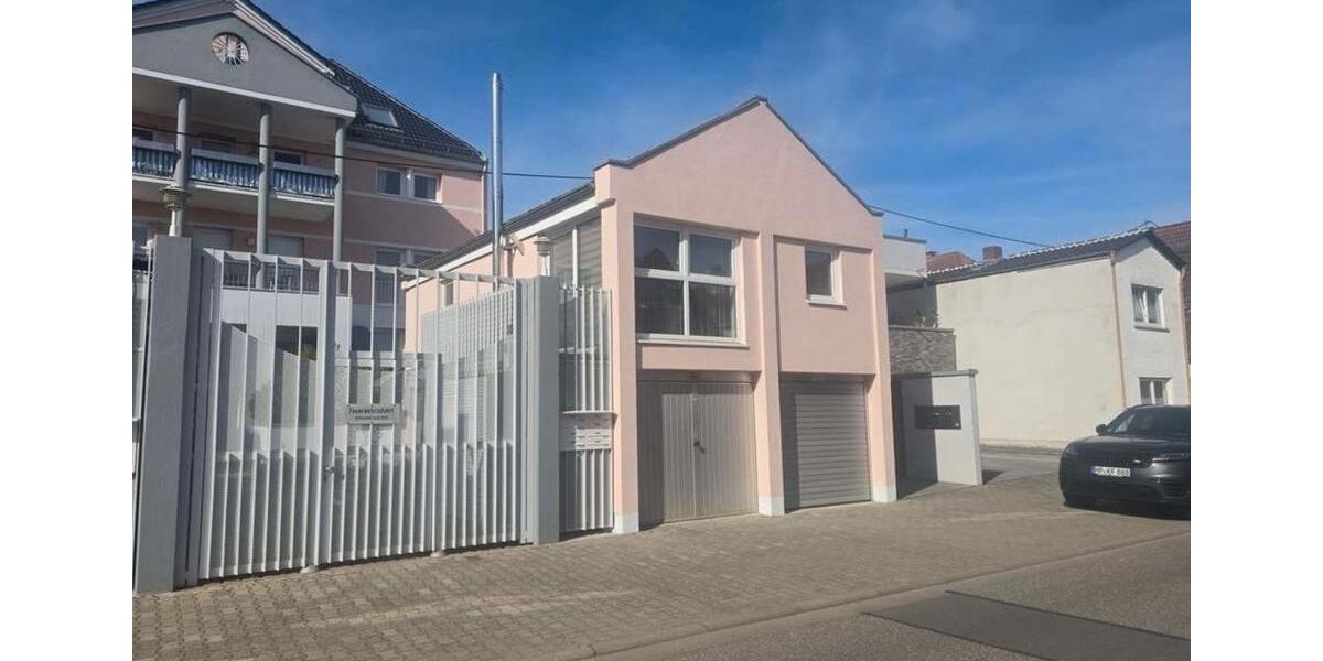Freistehende renovierte Wohnung in Worms Weinshein 2 zimmer