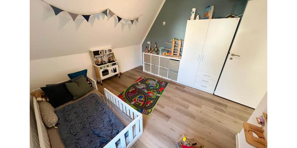 Einfamilienhaus Cuxhaven Groden - 7 Zimmer, 150 m&sup2;, 279.000&euro; | Angebot:27092853
