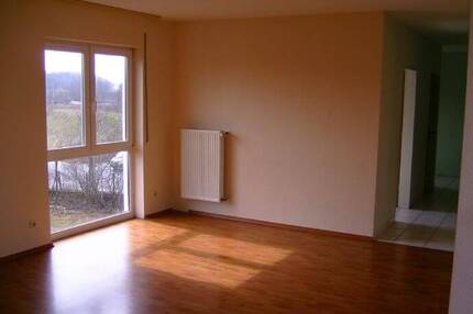 Suche Nachmieter für 4 ZKB mit Balkon
