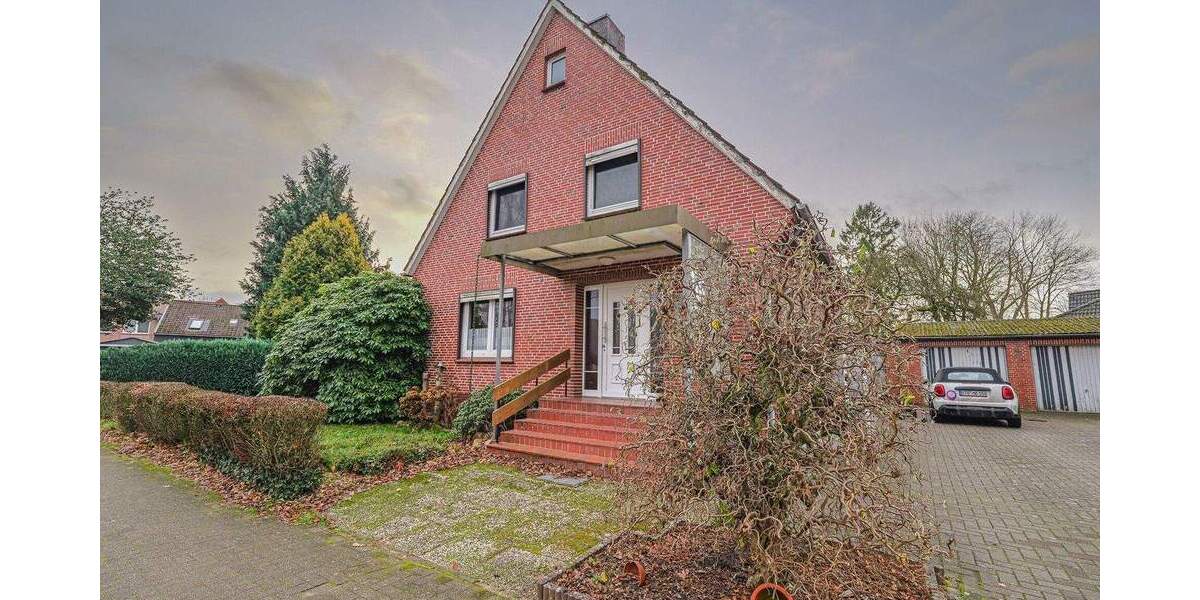 Zentral gelegenes Haus mit schönem Grundstück und Entwicklungspotenzial! 4 zimmer