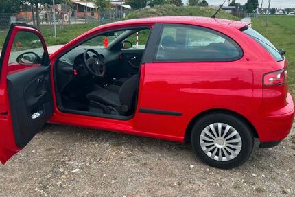 Seat Ibiza 113.000 km 2.100 &euro; Karlsfeld 85757