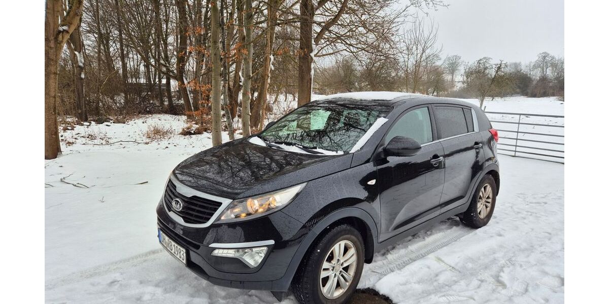 Kia Sportage 127.000 km 8.100 &euro; Ahrensbök 23623