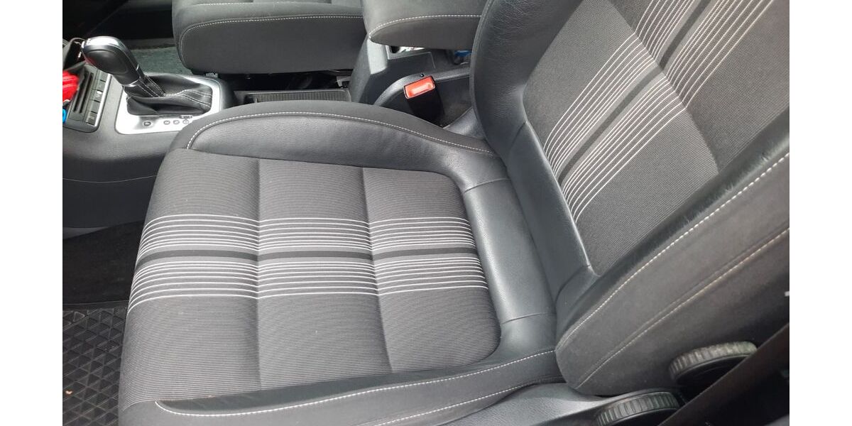 VW Golf Plus 69.000 km 8.300 &euro; Zeitlarn 93197