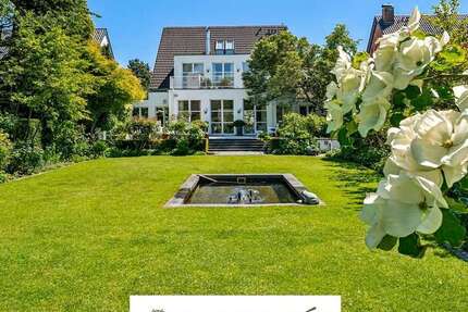 Haus Düsseldorf Lörick - 10 Zimmer, 448 m&sup2;, 4.400.000&euro; | Angebot:26809467