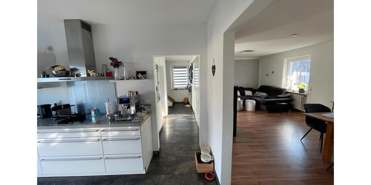 Einfamilienhaus Homburg - 8 Zimmer, 220 m&sup2;, 450.000&euro; | Angebot:26902380
