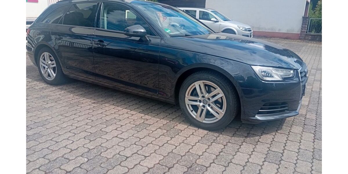 Audi A4 286.500 km 8.950 &euro; Hanau 63452