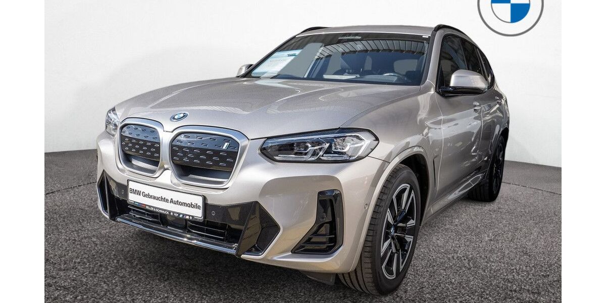 BMW iX3 28.369 km 43.950 &euro; Berlin 12203