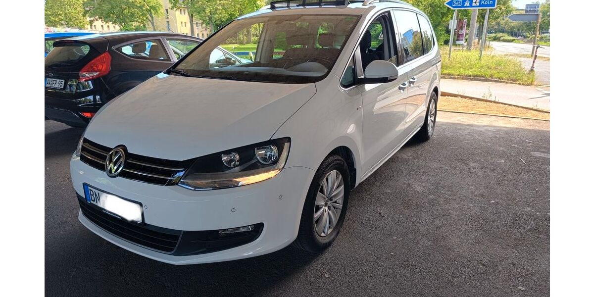VW Sharan 326.000 km 9.700 &euro; Bonn 53117
