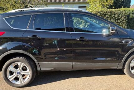 Ford Kuga 110.000 km 10.500 € Stuhr 28816