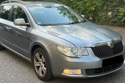Skoda Superb 194.321 km 4.200 &euro; Friedberg (Hessen) 61169