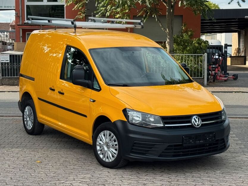VW Caddy 156.370 km 8.900 € Frankfurt am Main 65933