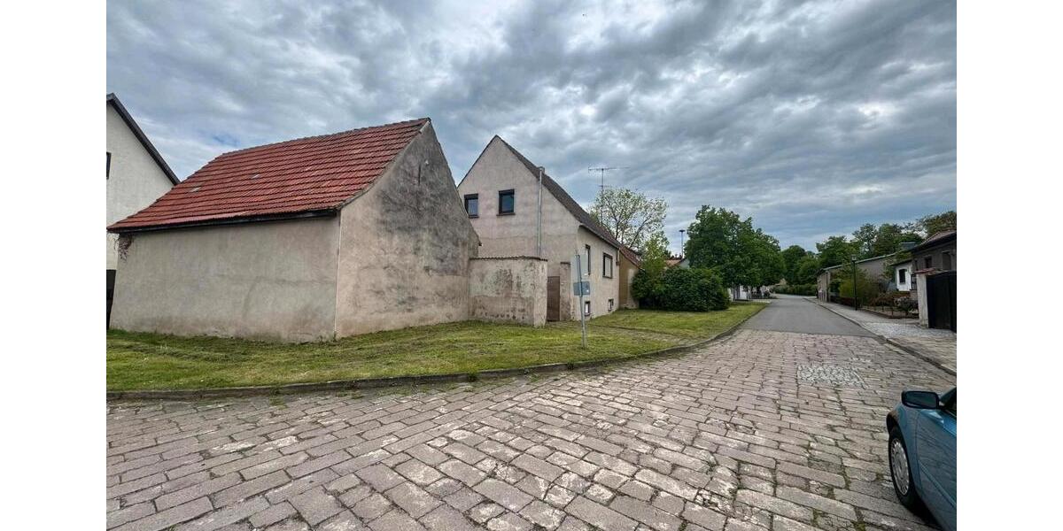 Einfamilienhaus Sömmerda - 8 Zimmer, 110 m&sup2;, 150.000&euro; | Angebot:27068384
