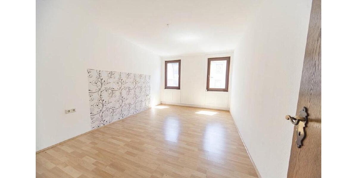 Etagenwohnung Oberndorf am Neckar - 4 Zimmer, 85 m&sup2;, 175.000&euro; | Angebot:26794941