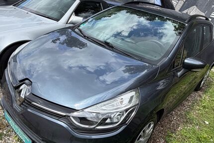 Renault Clio 120.000 km 5.999 &euro; Essen 45147