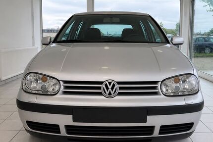 VW Golf 204.663 km 2.999 &euro; Bremervörde 27432