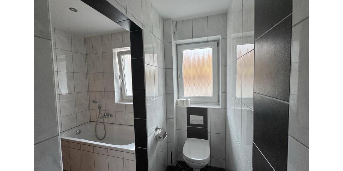 Etagenwohnung Viechtach - 4 Zimmer, 115 m&sup2;, 790&euro; | Angebot:26416480