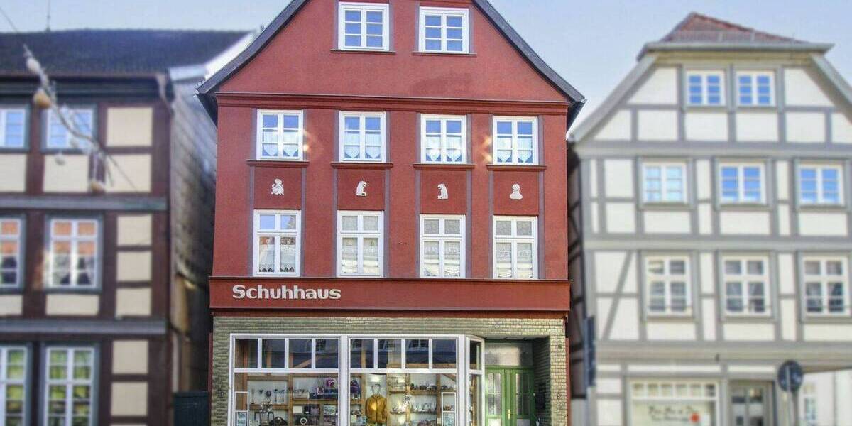 Mehrfamilienhaus, Wohnhaus Grabow - 9 Zimmer, 285 m&sup2;, 199.000&euro; | Angebot:26065278