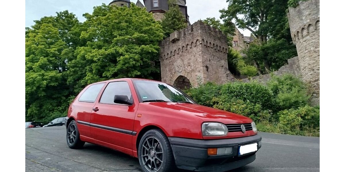 VW Golf 275.000 km 2.300 &euro; Wetzlar 35584