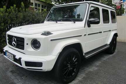 Mercedes G 400