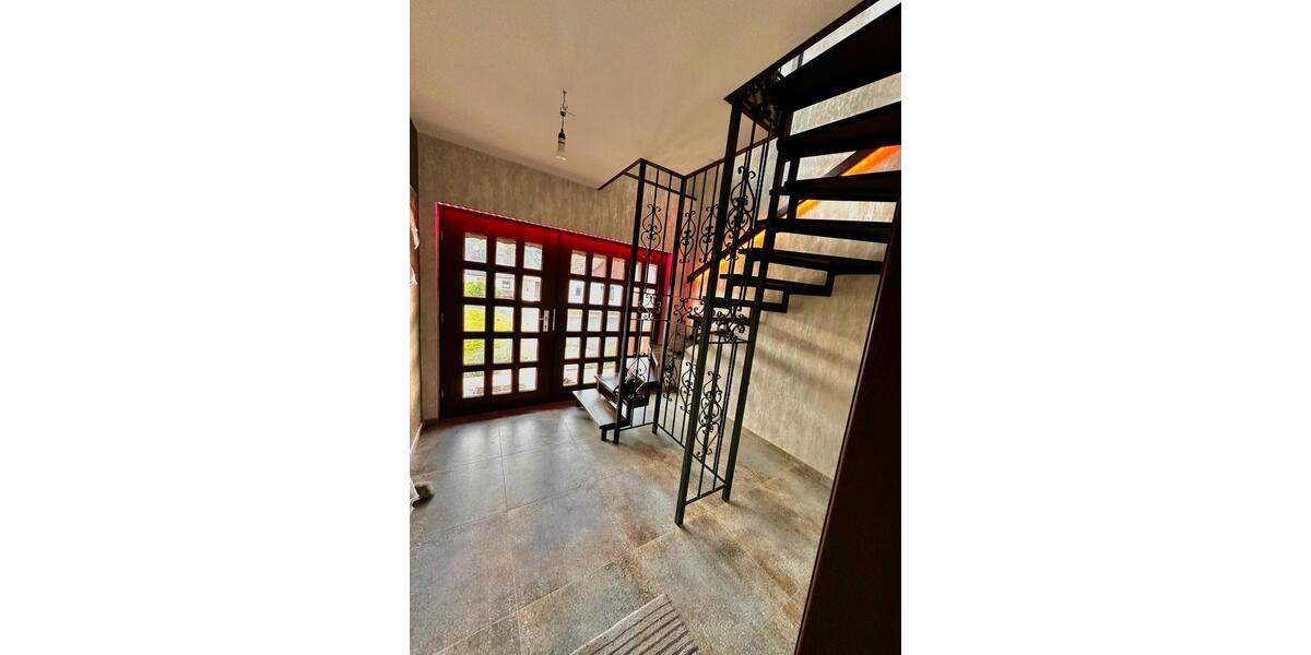 Einfamilienhaus Steinau an der Straße - 8 Zimmer, 256 m&sup2;, 399.000&euro; | Angebot:26907992
