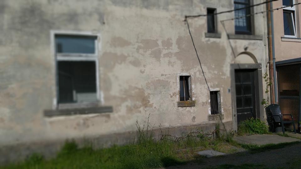 Doppelhaushälfte Kottmar - 12 Zimmer, 250 m&sup2;, 47.900&euro; | Angebot:27012606