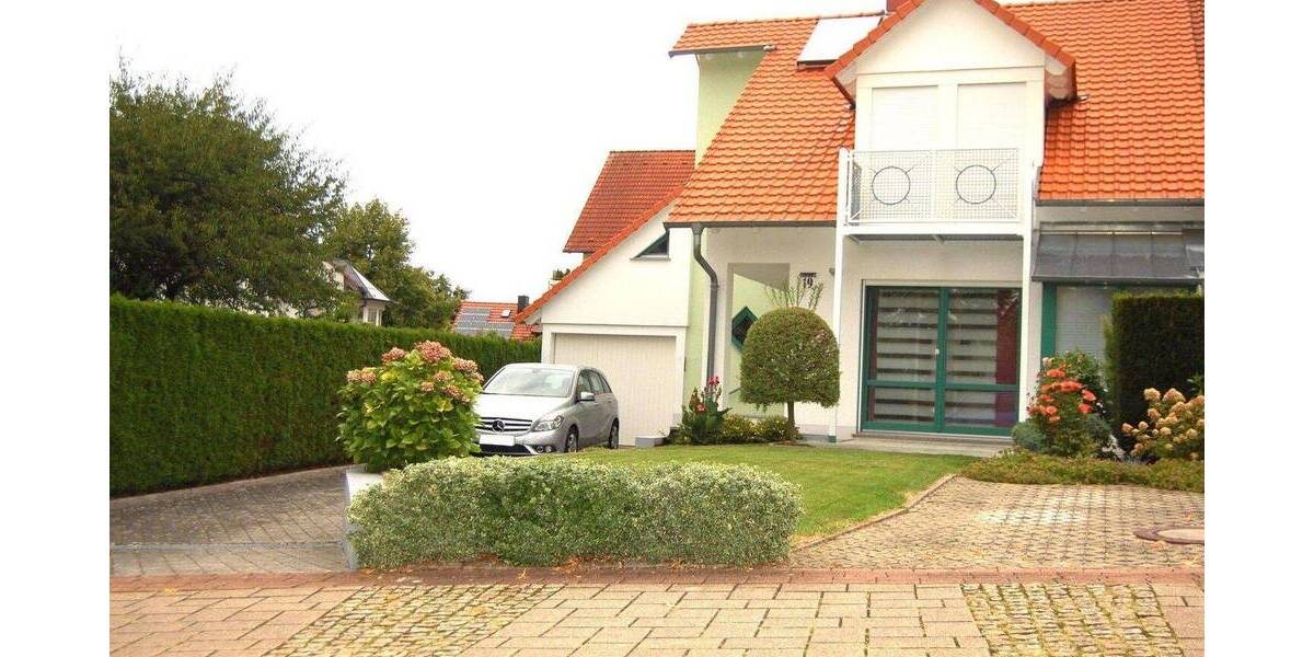 Doppelhaushälfte Hilzingen - 4 Zimmer, 116 m&sup2;, 550.000&euro; | Angebot:26789787