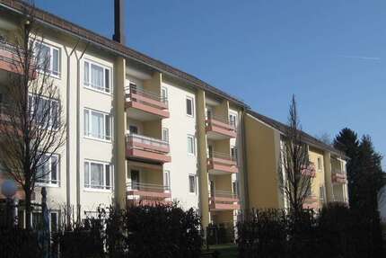 Wohnung Königsbrunn - 4 Zimmer, 77 m&sup2;, 988&euro; | Angebot:26365351