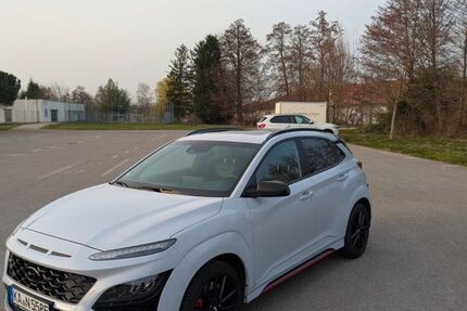 Hyundai KONA 51.000 km 25.200 &euro; Östringen 76684