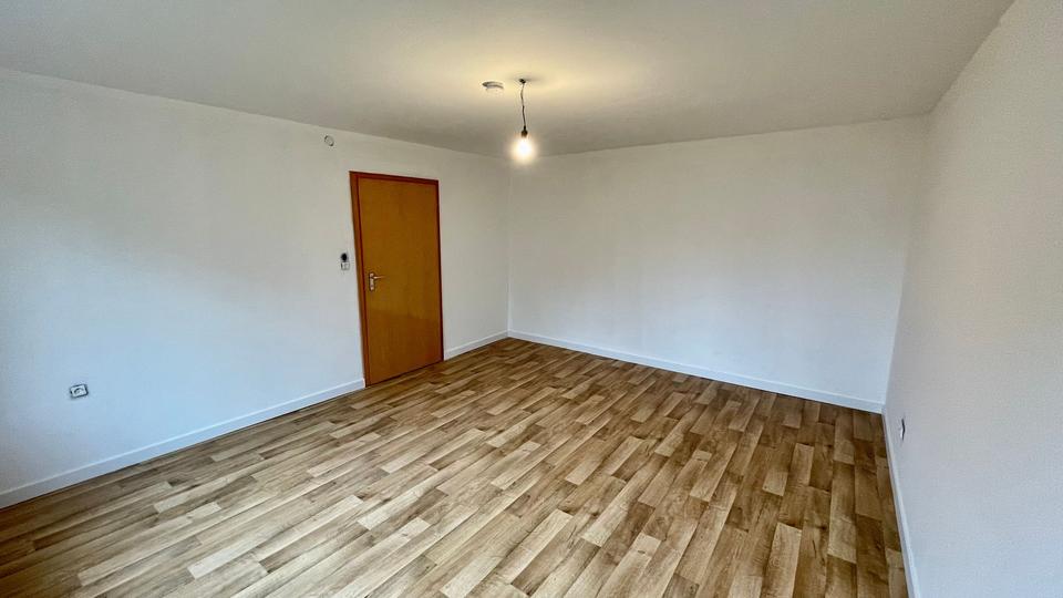 Charmante Doppelhaushälfte mit 4 Zimmern, Küche und kleinem Garten! 4 zimmer