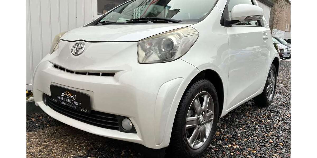 Toyota iQ 120.000 km 5.990 &euro; Berlin 13469