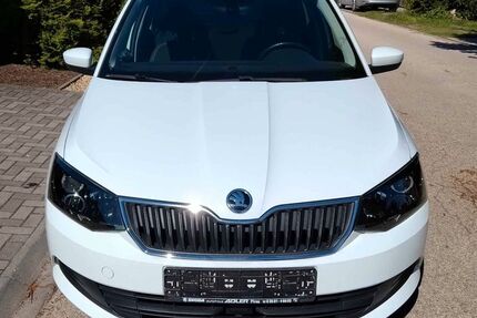 Skoda Fabia 199.145 km 6.499 &euro; Dresden 01237