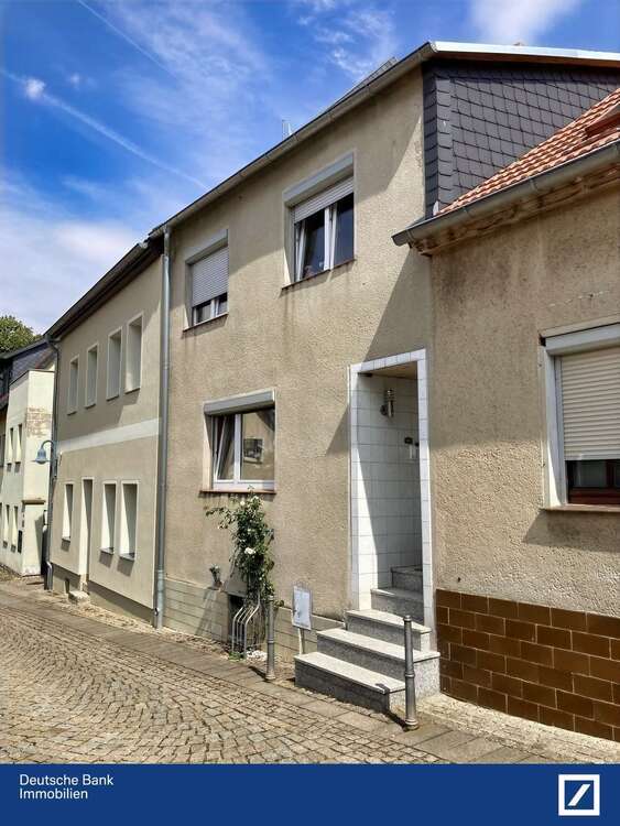 Haus zum Kaufen in Sangerhausen 119.000 € 100 m²