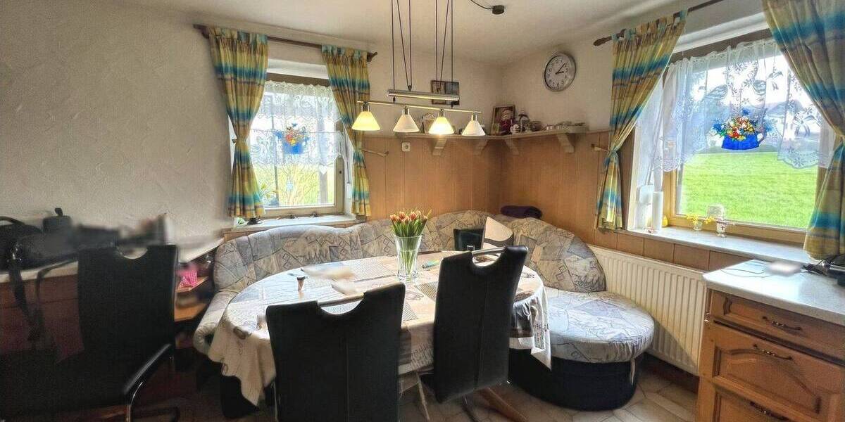 Einfamilienhaus Eggenfelden - 4 Zimmer, 110 m&sup2;, 215.000&euro; | Angebot:26908752