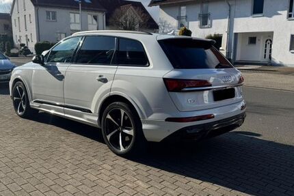 Audi Q7 122.000 km 45.000 &euro; Rüsselsheim 65428