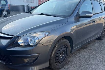 Hyundai i30 148.000 km 999 &euro; Speyer 67346