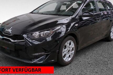 Kia ceed Sportswagon 17.608 km 22.880 &euro; Bremerhaven 27568